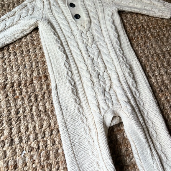 🐑 baby gap cable knit jumpsuit - Picture 3 of 6